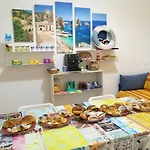 Laura E Chiara Bed & Breakfast