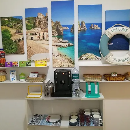 Laura E Chiara Bed and breakfast Trapani