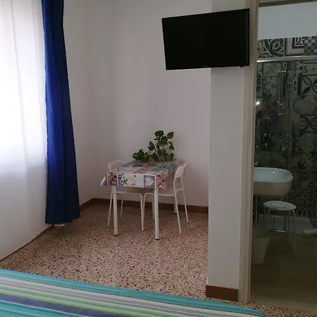 Laura E Chiara 3* Trapani