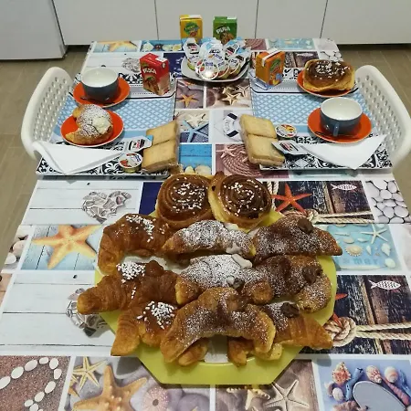 Laura E Chiara Bed & Breakfast 2*